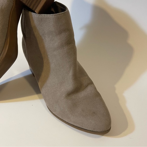 Old Navy Gray Faux Leather 2" Heel Booties - Picture 2 of 10